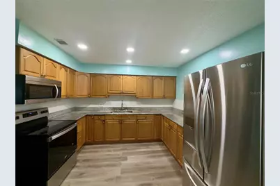 9805 Lily Street N #9805, Pinellas Park, FL 33782 - Photo 7