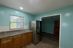 9805 Lily St N, Pinellas Park, FL 33782 - Photo 9
