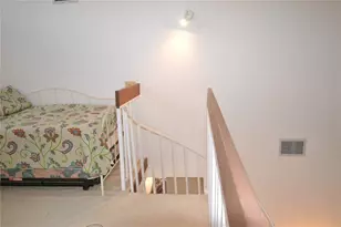 112 Lindsay Ln, Oldsmar, FL 34677 - Photo 9