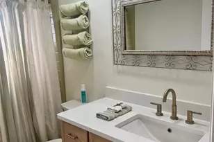 13999 80th Ave, Seminole, FL 33776 - Photo 19
