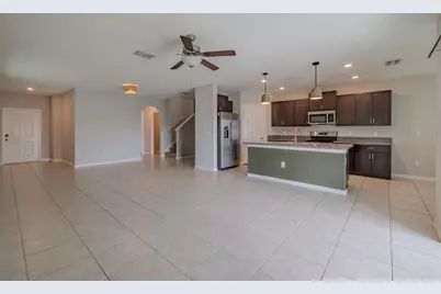 4712 Ron Eddie, Tampa, FL 33619 - Photo 13