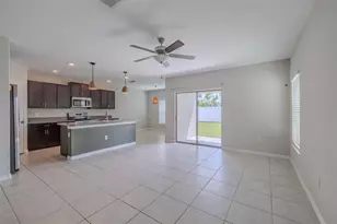 4712 Ron Eddie, Tampa, FL 33619 - Photo 9