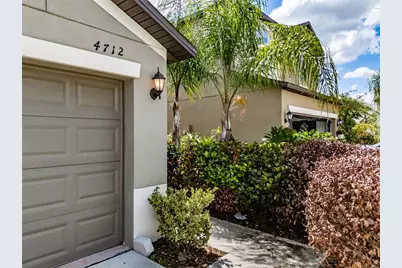 4712 Ron Eddie, Tampa, FL 33619 - Photo 5