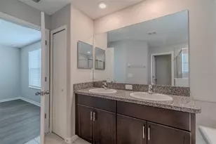 4712 Ron Eddie, Tampa, FL 33619 - Photo 27