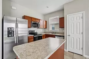14310 Alistar Manor Dr, Wimauma, FL 33598 - Photo 13