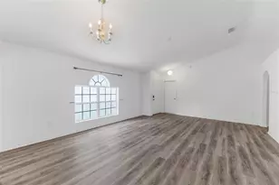 910 Brenton Leaf Dr, Ruskin, FL 33570 - Photo 17