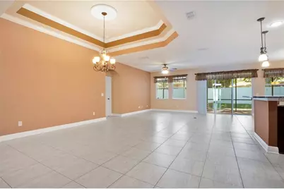 2210 Valterra Vista Way, Valrico, FL 33594 - Photo 5