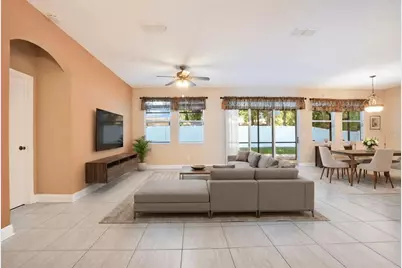2210 Valterra Vista Way, Valrico, FL 33594 - Photo 7