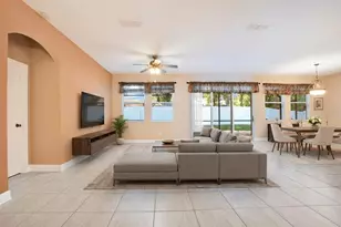 2210 Valterra Vista Way, Valrico, FL 33594 - Photo 7