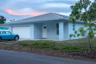 12119 Murray Ave, Seminole, FL 33778 - Photo 1