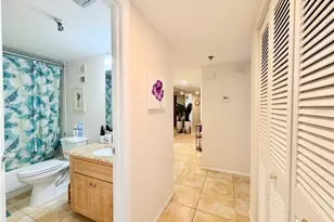 7430 Sunshine Skyway Ln S, Saint Petersburg, FL 33711 - Photo 25