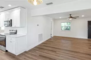 4725 Del Rio Way S, Gulfport, FL 33711 - Photo 21