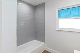 4725 Del Rio Way S, Gulfport, FL 33711 - Photo 33