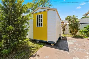 2005 3rd St S, Saint Petersburg, FL 33705 - Photo 23