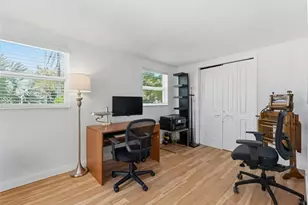 2005 3rd St S, Saint Petersburg, FL 33705 - Photo 17