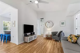 2005 3rd St S, Saint Petersburg, FL 33705 - Photo 13