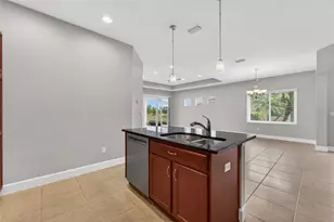 642 Chipper Dr, Sun City Center, FL 33573 - Photo 19