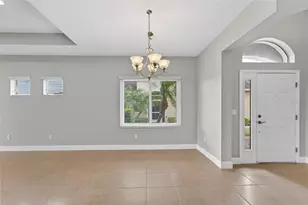 642 Chipper Dr, Sun City Center, FL 33573 - Photo 11