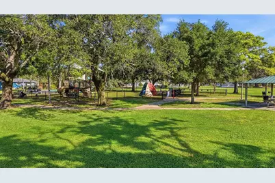 234 36th Avenue NE, Saint Petersburg, FL 33704 - Photo 49