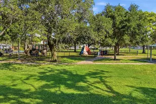 234 36th Ave NE, Saint Petersburg, FL 33704 - Photo 49