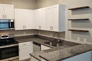 13475 Crest Lake Dr, Hudson, FL 34669 - Photo 9