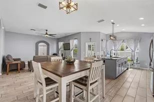 10903 Arbor Ridge Dr, Tampa, FL 33624 - Photo 11