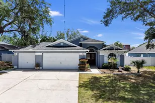 10725 Deepbrook Dr, Riverview, FL 33569 - Photo 5