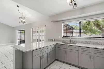 5113 Nashville Drive, Tampa, FL 33624 - Photo 9