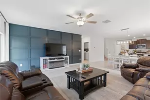 8977 Little Bluestem Dr, Land O Lakes, FL 34637 - Photo 17