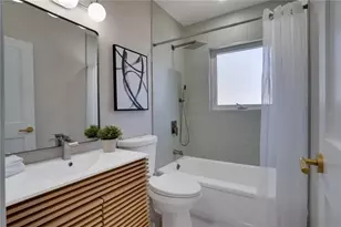 4545 25th Ave N, Saint Petersburg, FL 33713 - Photo 23
