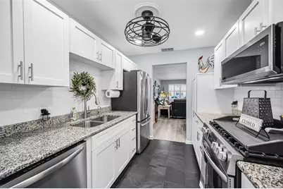 5216 81st Street N #5, Saint Petersburg, FL 33709 - Photo 11