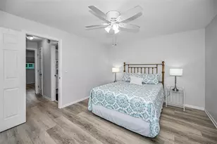 5216 81st St N, Saint Petersburg, FL 33709 - Photo 17