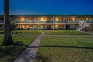 5216 81st St N, Saint Petersburg, FL 33709 - Photo 1