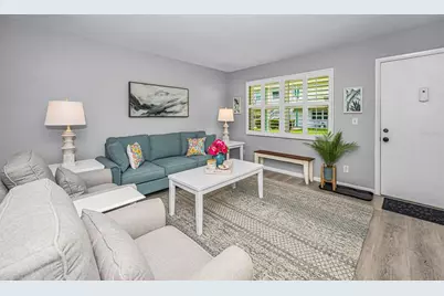 5216 81st Street N #5, Saint Petersburg, FL 33709 - Photo 5