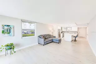 7930 Sun Island Dr S, South Pasadena, FL 33707 - Photo 13