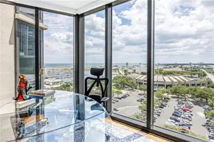 1 Beach Dr SE, Saint Petersburg, FL 33701 - Photo 21