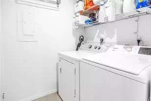 1 Beach Dr SE, Saint Petersburg, FL 33701 - Photo 29