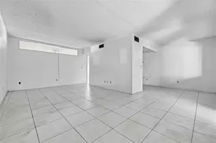 3100 Hartford St N, Saint Petersburg, FL 33713 - Photo 7