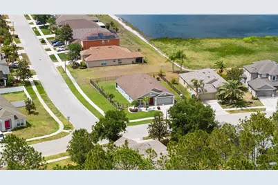 7619 Crescent Palm Drive, Wesley Chapel, FL 33545 - Photo 19