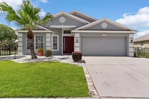 7619 Crescent Palm Dr, Wesley Chapel, FL 33545 - Photo 1