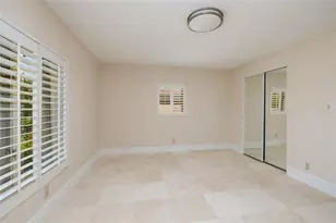 300 Brightwaters Blvd NE, Saint Petersburg, FL 33704 - Photo 33