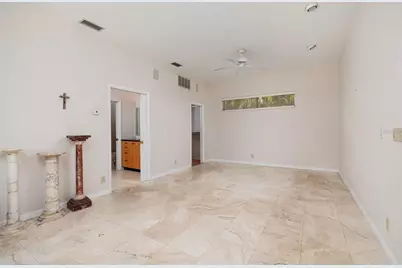 300 Brightwaters Boulevard NE, Saint Petersburg, FL 33704 - Photo 25