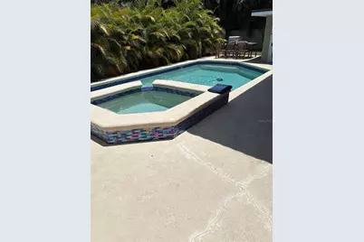 300 Brightwaters Boulevard NE, Saint Petersburg, FL 33704 - Photo 21