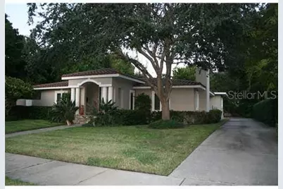 300 Brightwaters Boulevard NE, Saint Petersburg, FL 33704 - Photo 1