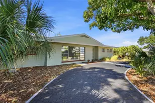 11570 60th Terrace, Seminole, FL 33772 - Photo 3