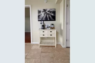 3815 N Oak Drive #G71, Tampa, FL 33611 - Photo 11