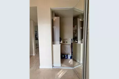 3815 N Oak Drive #G71, Tampa, FL 33611 - Photo 27