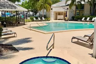 3815 N Oak Dr, Tampa, FL 33611 - Photo 31