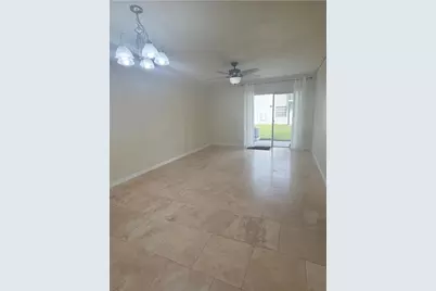 3815 N Oak Drive #G71, Tampa, FL 33611 - Photo 7