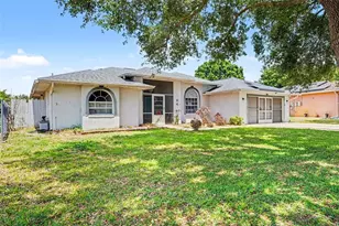 1464 Bluff Loop, Dundee, FL 33838 - Photo 3